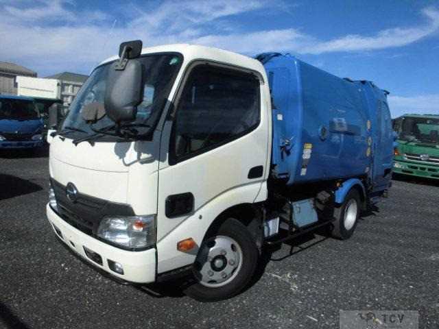 2016 Hino Dutro