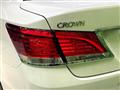 2015 Toyota Crown Hybrid
