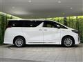 2020 Toyota Alphard Hybrid