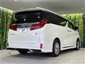 2020 Toyota Alphard Hybrid