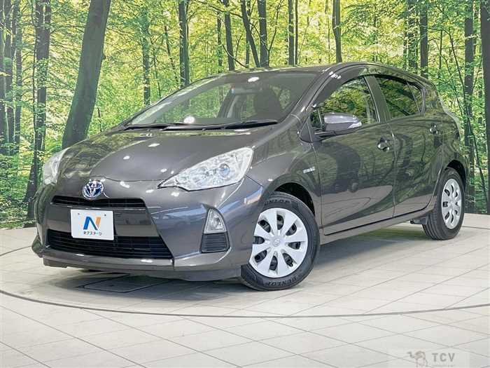 2012 Toyota AQUA