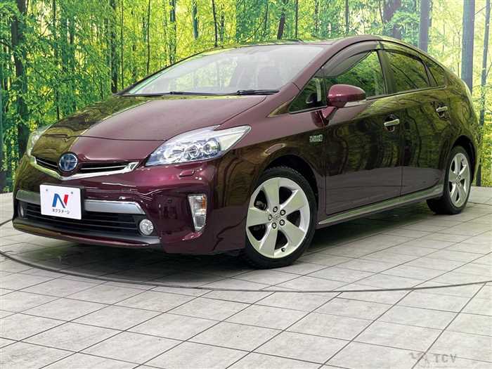 2014 Toyota Prius PHV