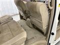 2004 Toyota Alphard G