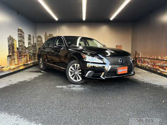 2013 Lexus LS