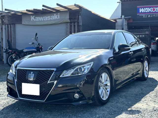 2013 Toyota Crown Athlete Series