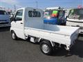 2010 Nissan Clipper Truck