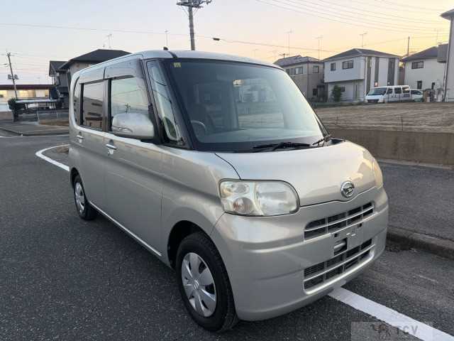 2009 Daihatsu Tanto
