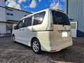 2013 Nissan Serena