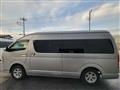 2006 Toyota Hiace Commuter