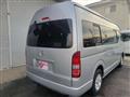 2006 Toyota Hiace Commuter