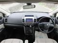 2011 Mazda MPV