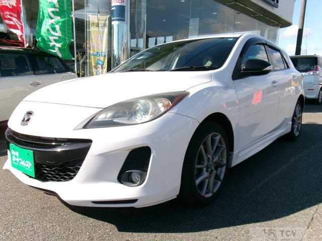 2013 Mazda Axela