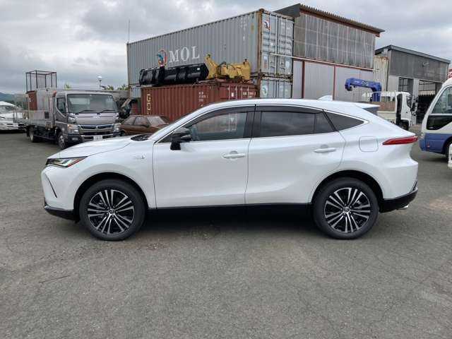 Toyota Harrier 2023 — фото 9 купить в Москве