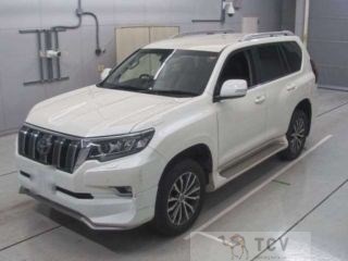 2020 Toyota Land Cruiser Prado