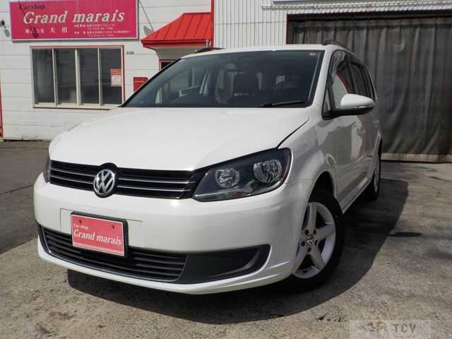 2014 Volkswagen Golf Touran