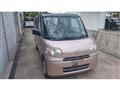 2012 Daihatsu Tanto