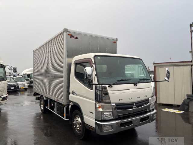 2016 Mitsubishi Canter