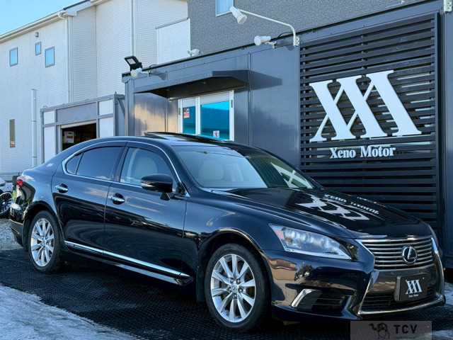 2014 Lexus LS