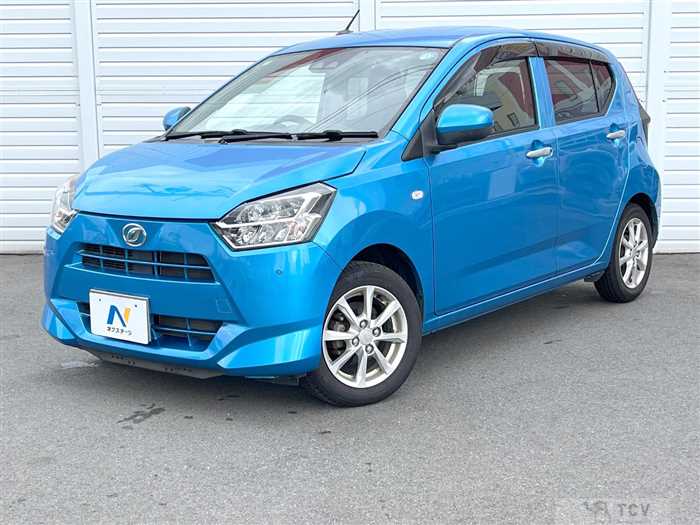 2017 Daihatsu Mira Es