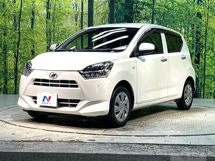 2018 Daihatsu Mira Es