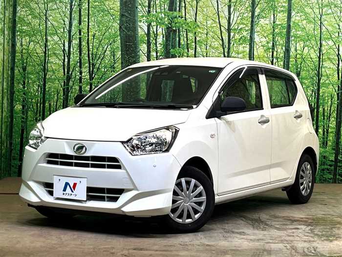 2020 Daihatsu Mira Es