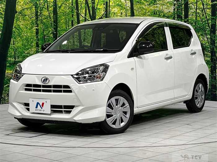 2020 Daihatsu Mira Es