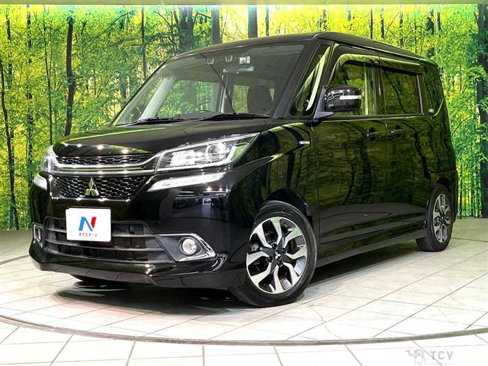 2016 Mitsubishi Delica D2