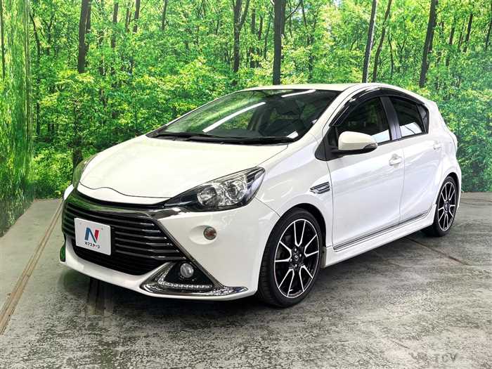 2014 Toyota AQUA