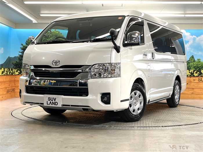 2025 Toyota Hiace Wagon