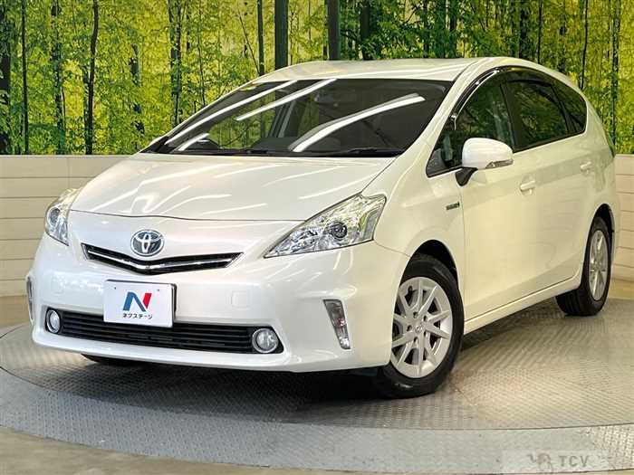 2014 Toyota PRIUS α