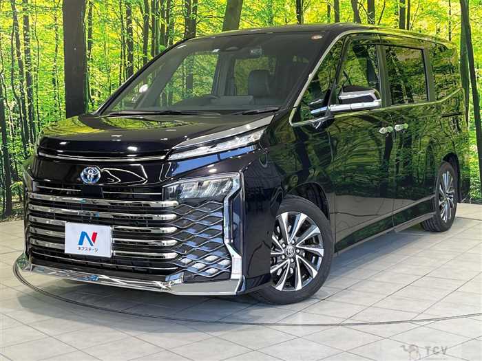 2023 Toyota Voxy
