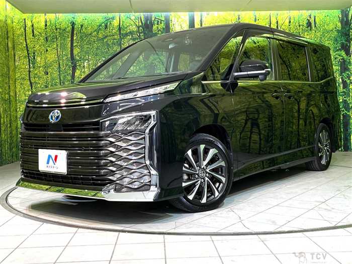 2023 Toyota Voxy