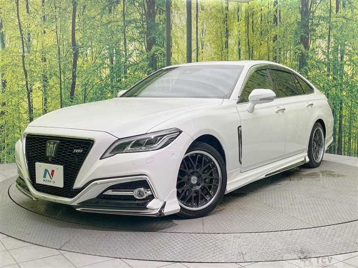 2020 Toyota Crown Hybrid