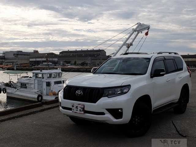 2022 Toyota Land Cruiser Prado