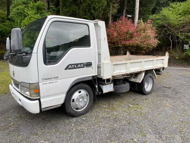 2003 Nissan Atlas