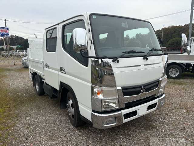 2014 Mitsubishi Canter