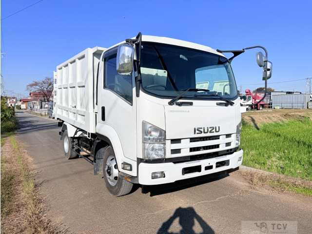 2018 Isuzu Isuzu Others
