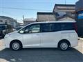 2014 Toyota Noah