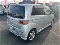 2002 Daihatsu MAX