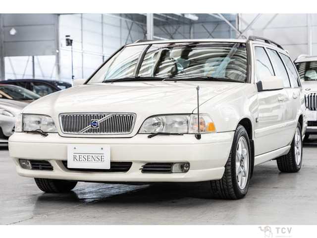 2000 Volvo V70