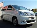 2013 Toyota Alphard Hybrid