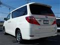 2013 Toyota Alphard Hybrid