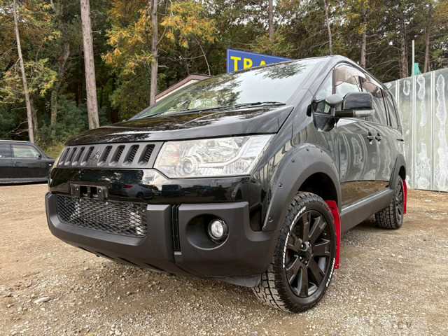 2017 Mitsubishi Delica D5