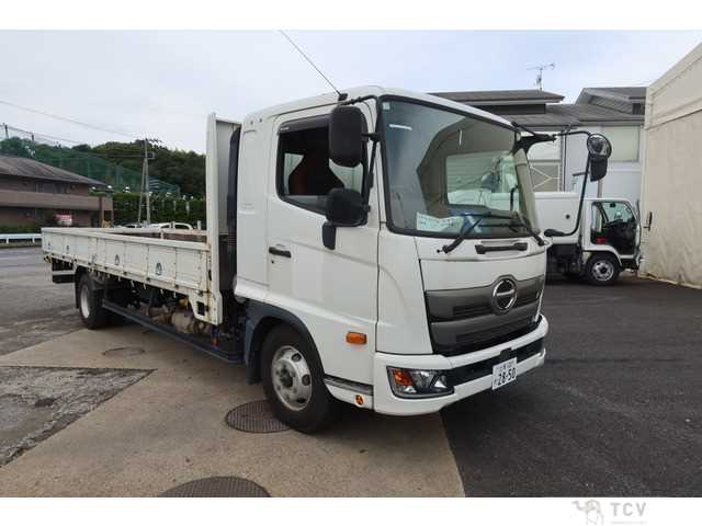 2017 Hino Hino Others