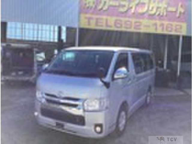 2006 Toyota Regiusace Van
