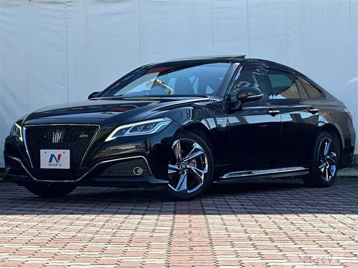 2018 Toyota Crown Hybrid