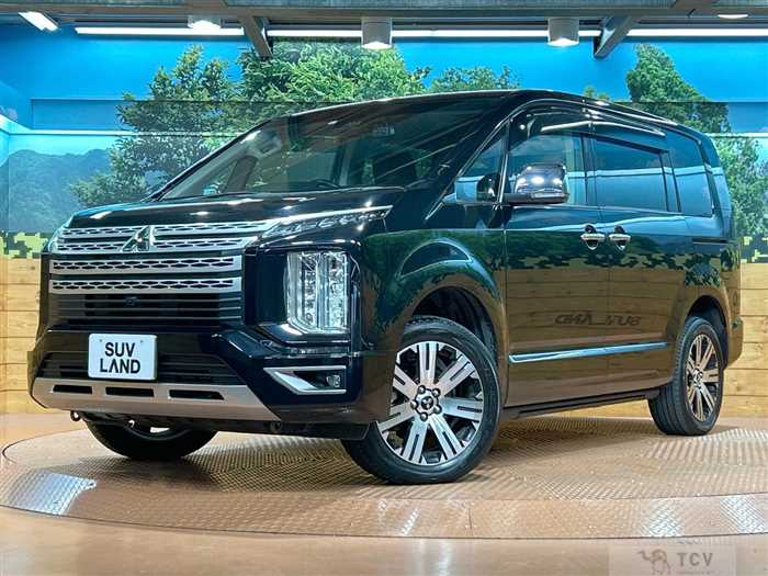 2023 Mitsubishi Delica D5