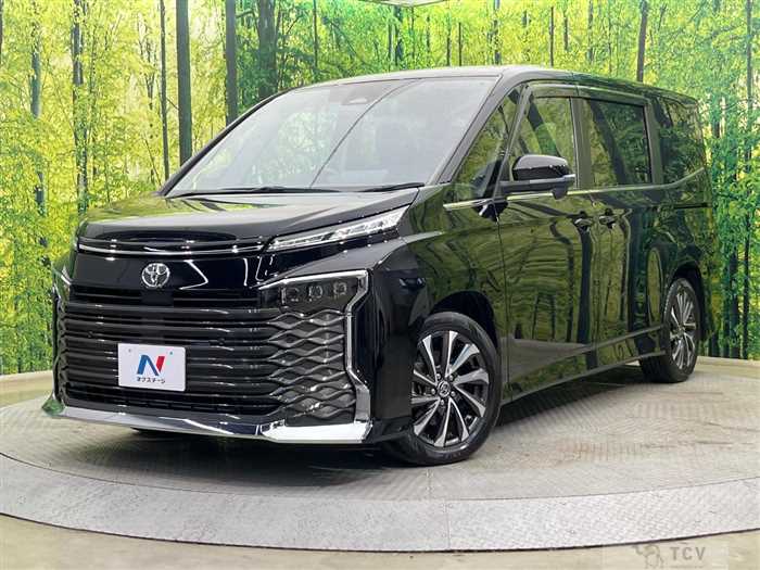 2023 Toyota Voxy