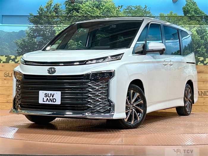 2025 Toyota Voxy