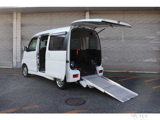 2020 Daihatsu Atrai Wagon